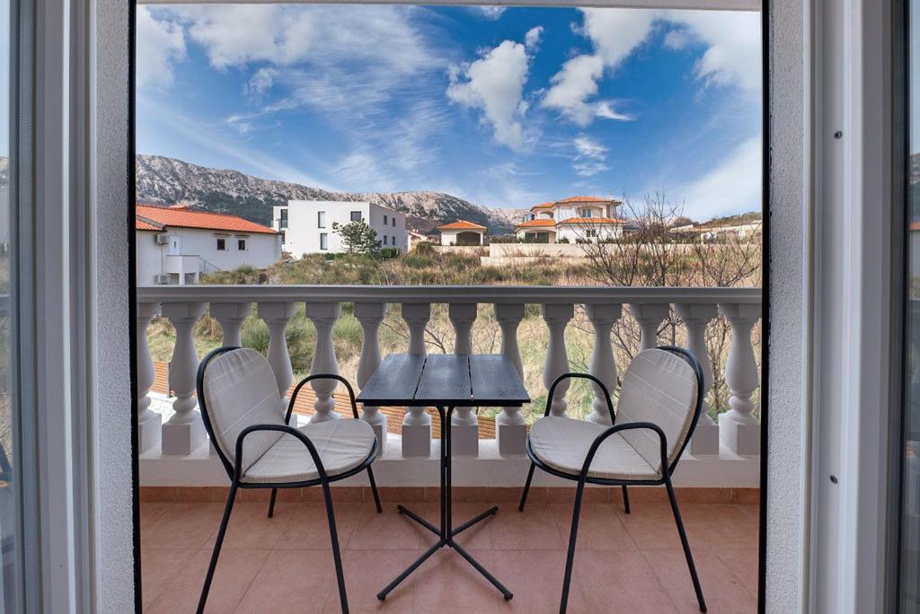 Bed & Breakfast Dosen II Башка Экстерьер фото