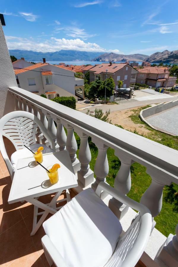 Bed & Breakfast Dosen II Башка Экстерьер фото