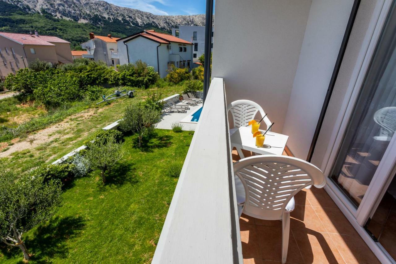 Bed & Breakfast Dosen II Башка Экстерьер фото